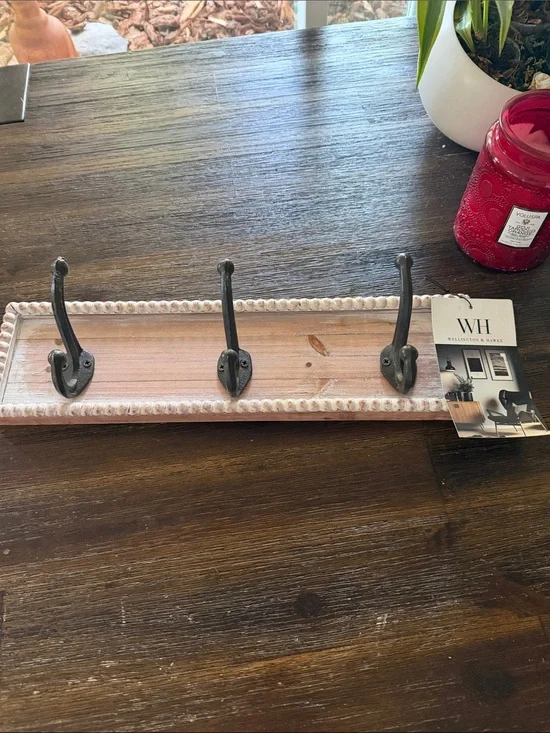 Beige Pink Wooden Wall Hook Rack - 3 hooks
