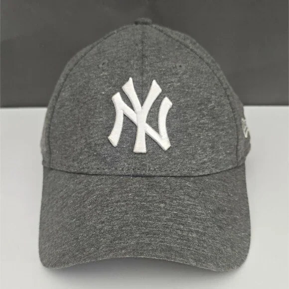 New Era New York Yankees 9FORTY MLB Gray Adjustable Cap Hat Officially Licensed