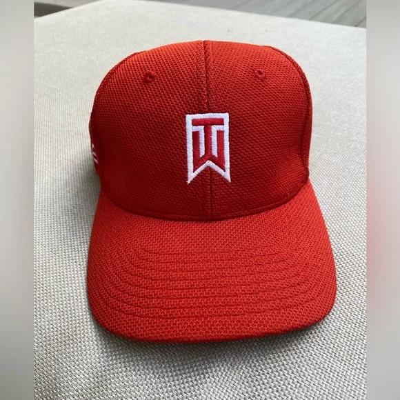 Tiger Woods SQ One Nike Red Logo Baseball Cap Vintage Golf