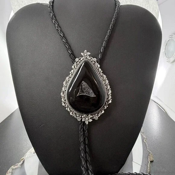Sterling Silver Southwestern Style Teardrop Onyx Bolo Tie For Men