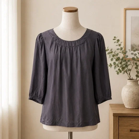 Boden Blouse Womens 6 Grey Silk Blend Dark Academia Puff Sleeve Scoop Neck WA450