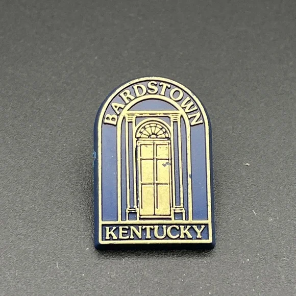 Vintage Bardstown Kentucky USA‎ Plastic Lapel Hat Pin