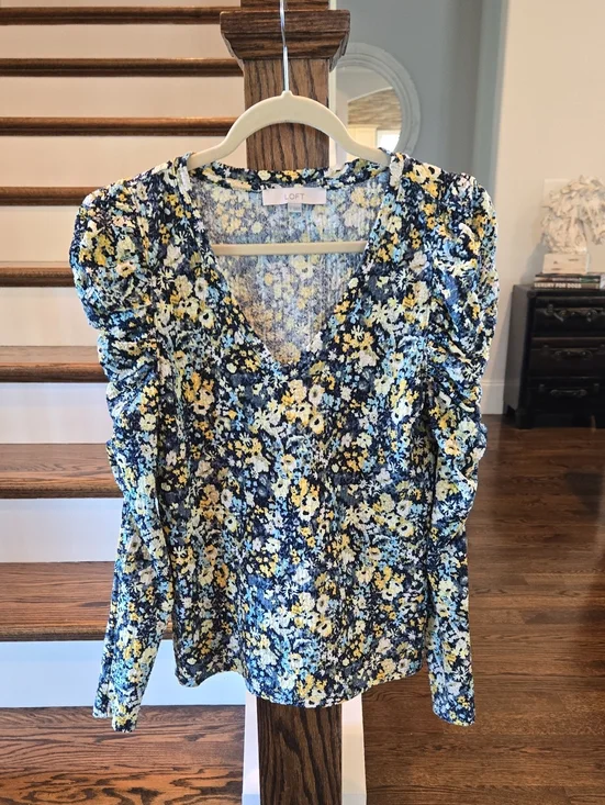 Loft Puff Sleeve Top