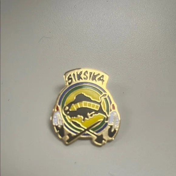Siksika Enamel Travel Souvenir hat or lapel pin