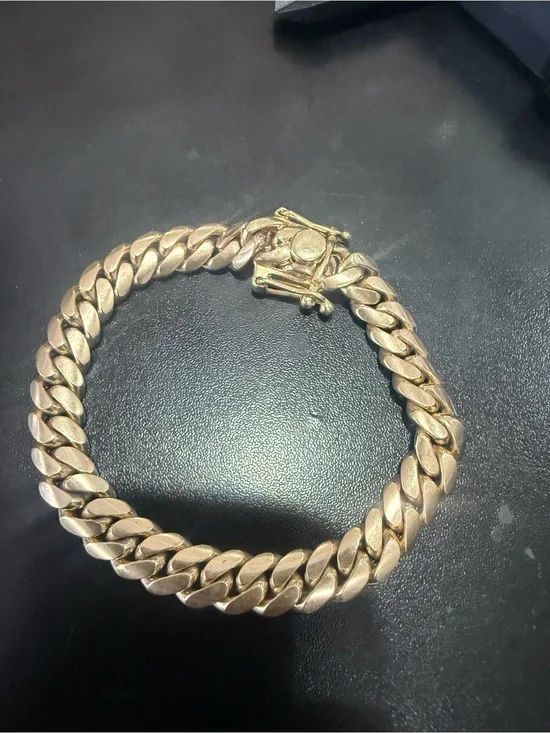 10k gold Miami cuban link chain “7.5 inches 9mm 36.6 grams