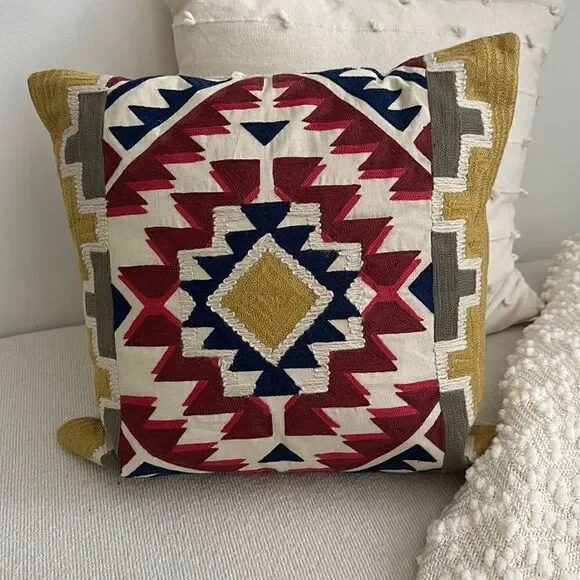 Villa Multicolored Accent Pillow Decor 18”x18”