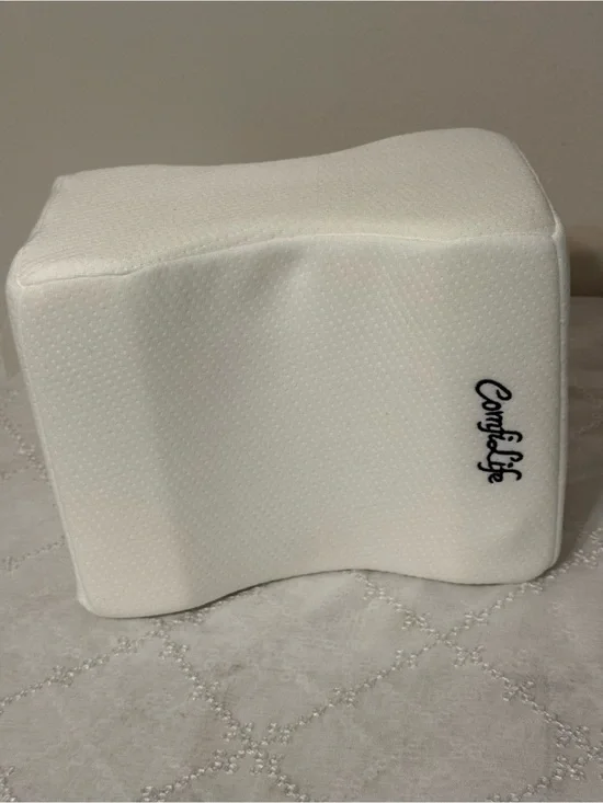 White Knee Pillow for Side Sleepers