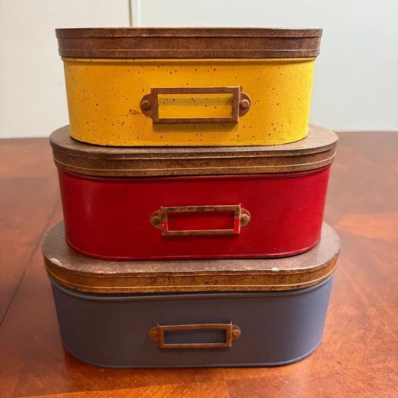 Vintage 2000 Treasure Tender‎ Heart 3-Piece Nesting Tins Country Cottage Decor