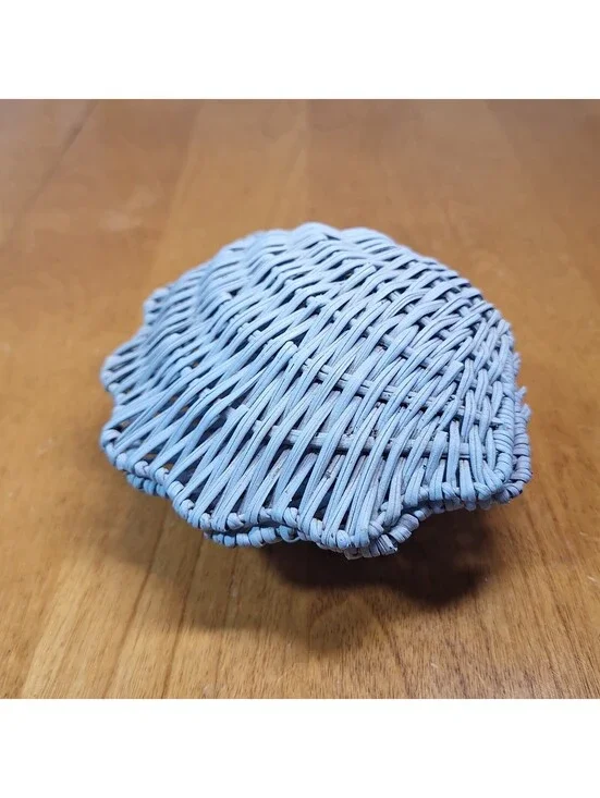 VTG Rattan Clam Shell Basket Coastal Boho Wicker Decor Light Blue 4.5