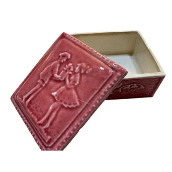 Small Vintage Glazed Porcelain Pink Danish Covered Trinket Raised Texture Box