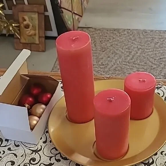 Holiday Time Centerpiece Collection