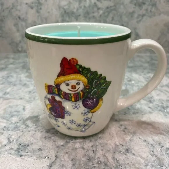 Pine Mist Snowman Candle