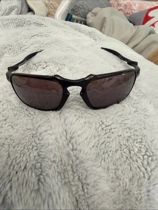Oakley Badman sunglasses in carbon, new
