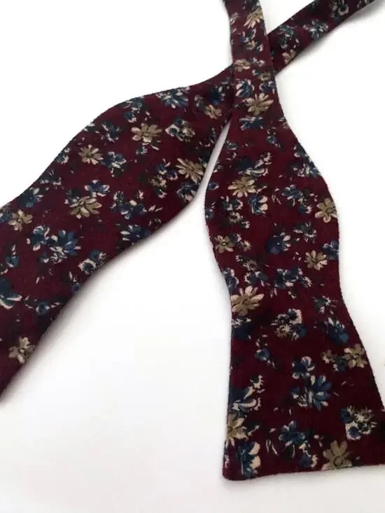Daniel Cremieux Bow Tie Nwt 100% Cotton Dark Wine Floral Bowtie
