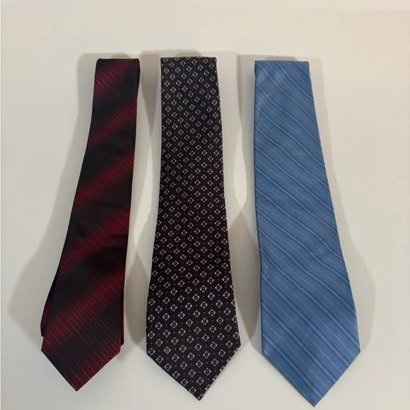 JF, IZOD & Claiborne Silk Tie Bundle – Burgundy, Blue, Patterned Men’s Neckties