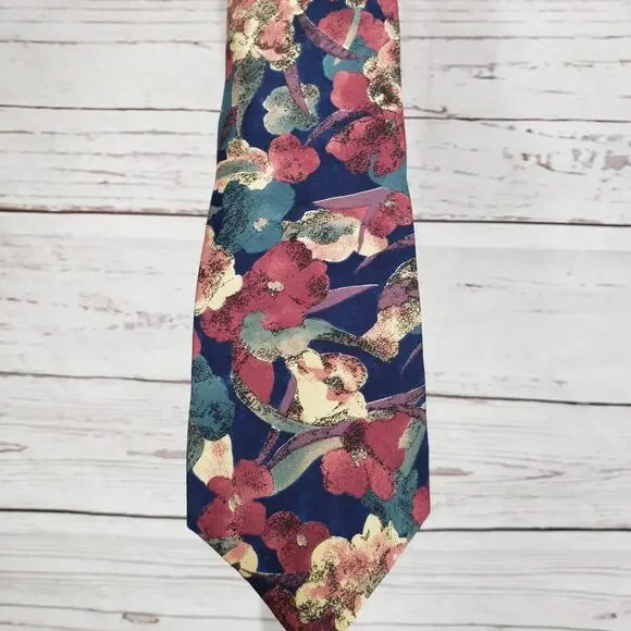 Hunting Horn Classics Men's Floral 100%Silk Handmade Neck Tie