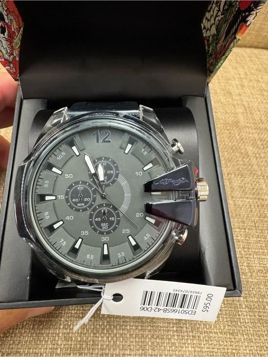Ed Hardy Men’s Quartz Chronograph Gray Dial Black Rubber Strap Watch 48mm Box