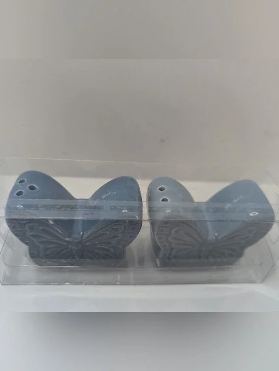 Dolly Parton Decorative Blue Butterfly Ceramic Salt And Pepper Shakers