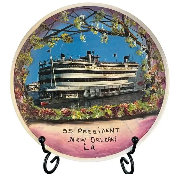 Vintage MCM River Boat New Orleans Louisiana, Collector/Souvenir Plate, Ceramic