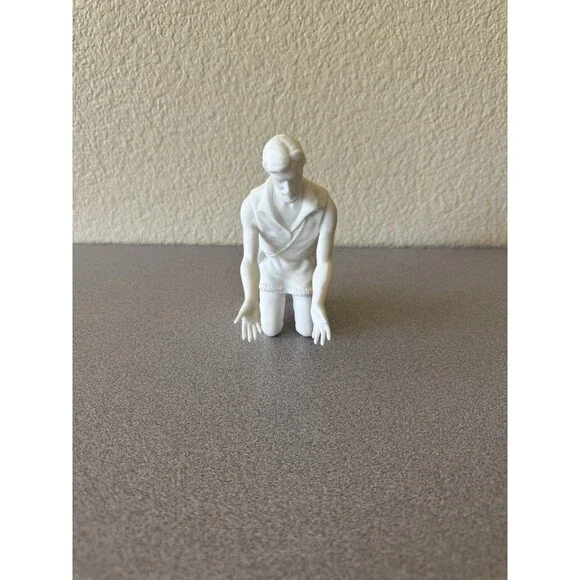 Lenox The Nativity Kneeling Shepherd White Porcelain Figurine 5.5”
