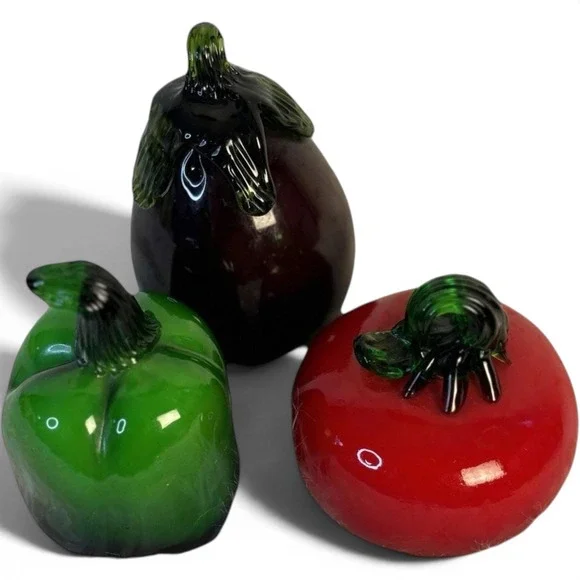 Vintage Hand Blown Glass Vegetable Trio Tomato Eggplant‎ Bell Pepper Figurines