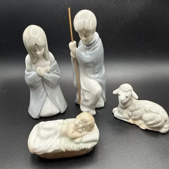 Hans Schirmer Mary Joseph Baby Jesus figurines porcelain Excellent Condition 60s