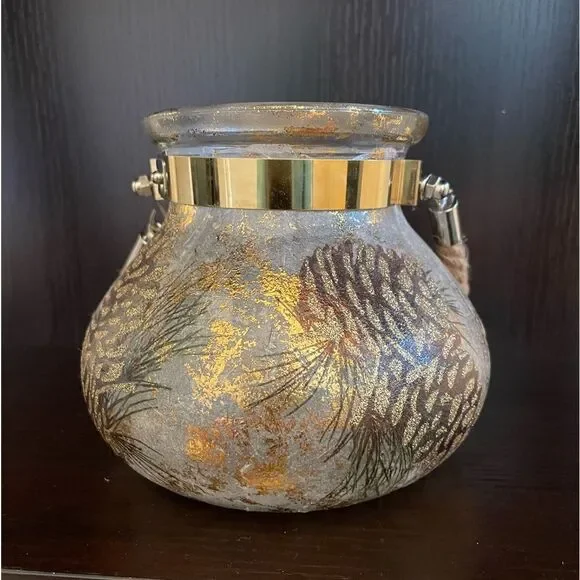 DECORATIVE GOLD TRIMMED FROSTED‎ BOWL WITH JUTE HANDLE