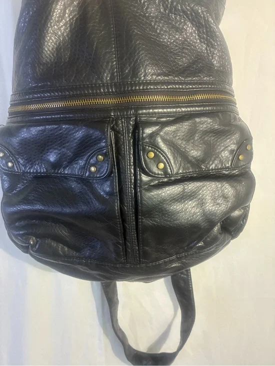 Classic Black Purse Timeless Everyday Carry