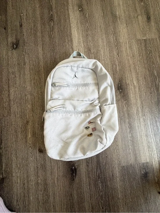 Jordan White Men's Backpack with Jumpman Logo
