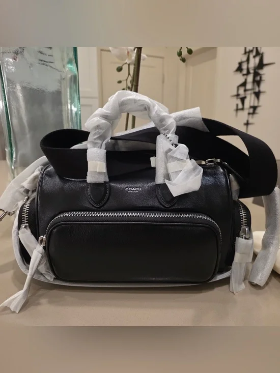 Coach Compass 25 with Pockets in Black Glazed Leather