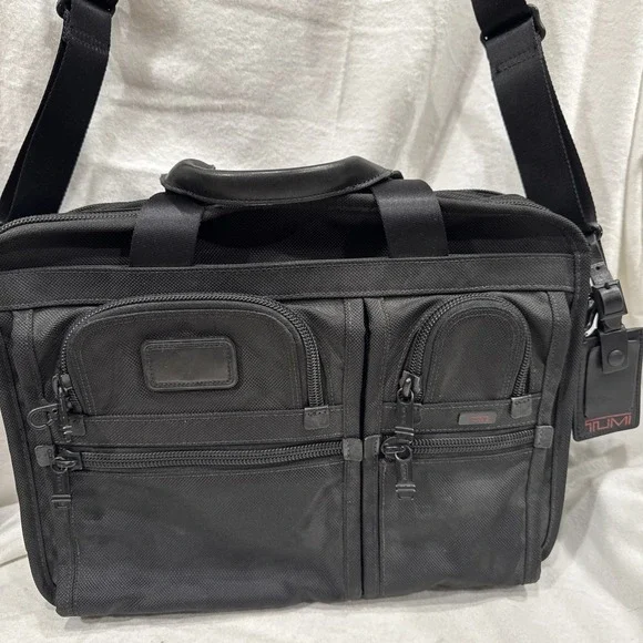 TUMI Alpha Black Ballistic Nylon Expandable Organizer Briefcase Laptop Bag Mens