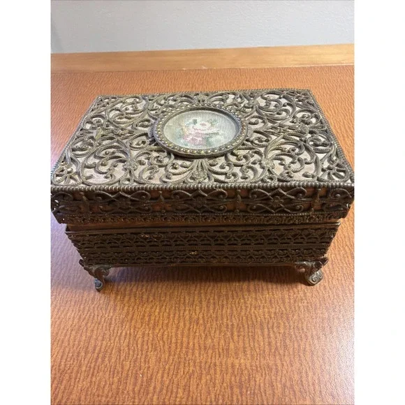 Vtg Ornate Filigree Trinket Or Jewelry Box With Fine Needlepoint Framed 4x2.5