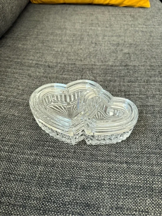 Clear Heart-Shaped Glass Trinket Dish - Clear vintage