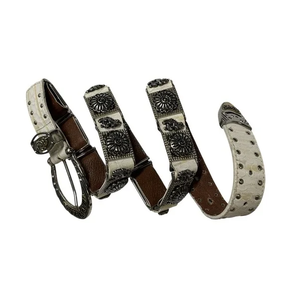 Cappopera Belt‎ White Leather Heavy Engraved Floral Silver Hardware Artsy Italy
