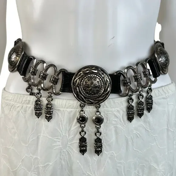 Vintage Women's Black & Silver Tone Medallion Hanging Charm Western Belt (XS/S)