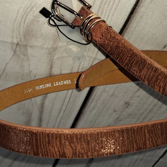 Most Wanted Skinny Shimmer Leather Belt Size Large