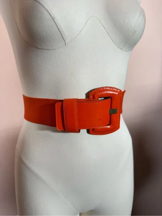 Vintage 1990’ orange leather elastic back minimalist corset wide Belt 27 to 34