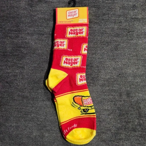 Oscar Mayer Kids Crew Socks Red Yellow Wienermobile Logo Ages 7-10 DT-40836KCS