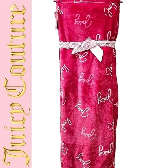 Juicy Couture Signature Logo Twin‎ Plush Throw Blanket