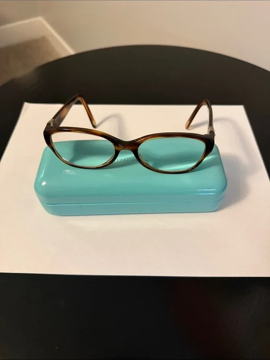 Tiffany Tortoiseshell Cat-Eye Reading Glasses - Brown. Need new lenses.
