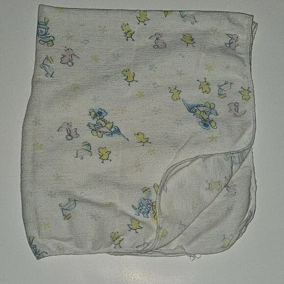 RARE VTG Receiving Blanket Chicks Bunny Turtle Cello Mother Goose READ