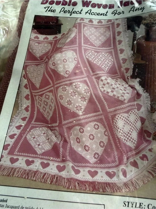Cottagecore Double Woven Heart Accent Throw Blanket - Pink blanket