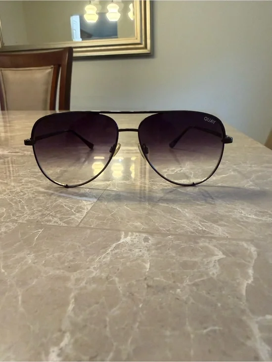 Quay Desi Perkins Sunglasses
