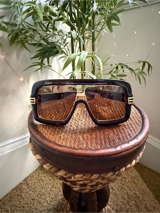 Gucci GG0900S Aviator tortoise Sunglasses - Unisex
