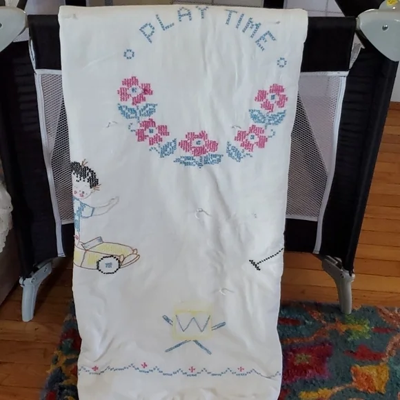 Vintage Handmade Baby Blanket embroidered animals