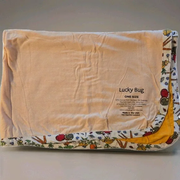 LUCKY BUG‎ Boutique Bamboo Swaddle Orange Nursery Blankets