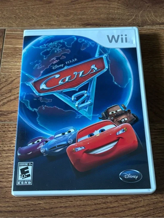 Nintendo Cars 2 - Red & Blue Cover Artwork