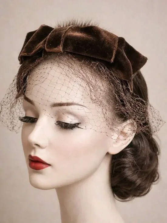 Vtg Mink Fur Brown Velvet Bow Veil Fascinator Hat Open Crown Pill Box 1940s