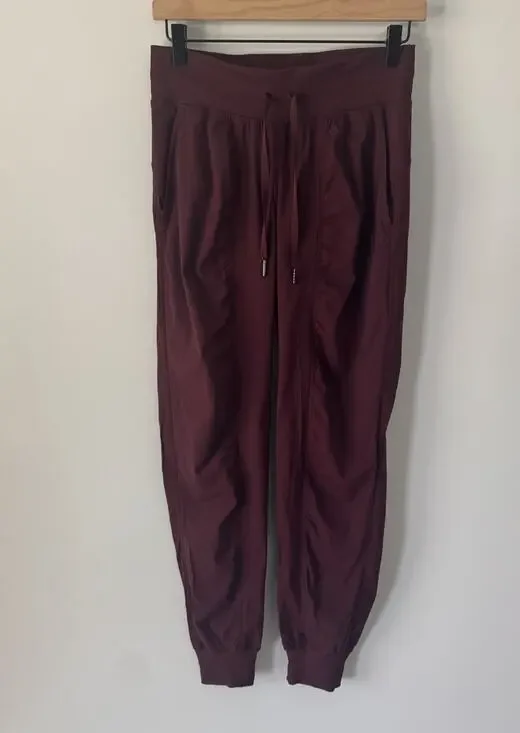 Lululemon Dance Studio Mid-Rise Jogger Full Length LW5ENMS Size 4 Maroon Red
