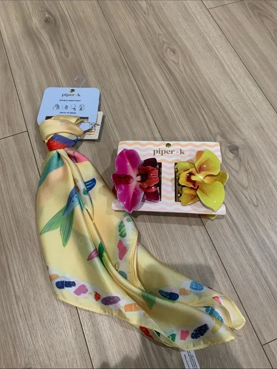 Piper K Yellow Floral Scarf with Pink and Yellow Flower Clips